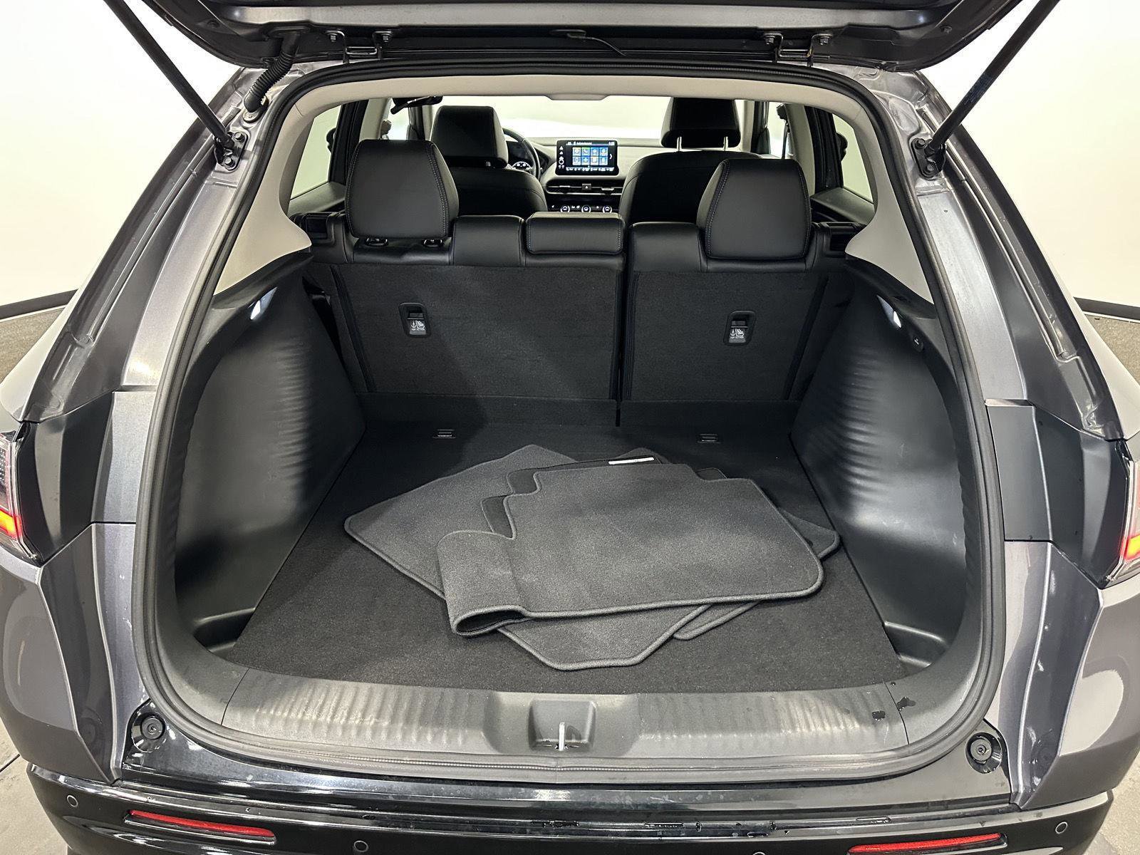 Certified 2023 Honda HR-V EX-L image 27