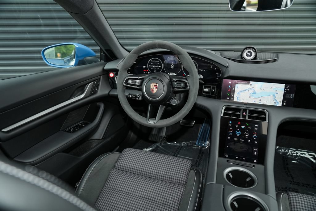 New 2026 Porsche Taycan AWD/4WD image 30