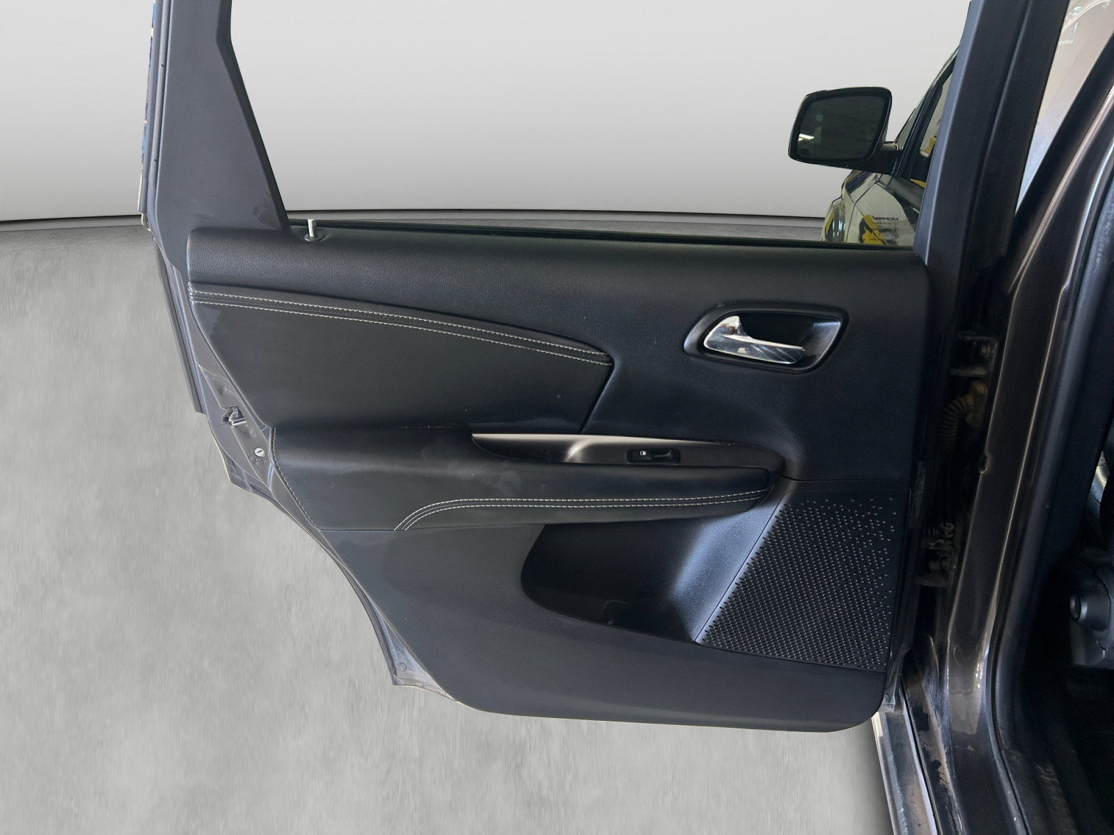 Used 2019 Dodge Journey Crossroad w/ Navigation Group FWD image 19