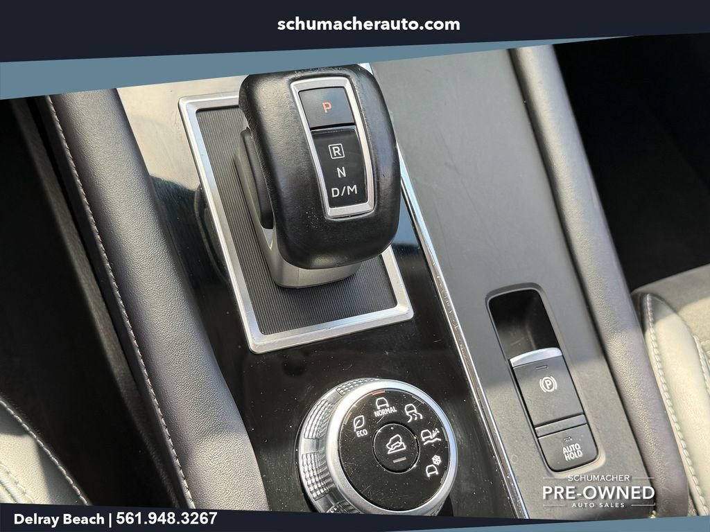 Used 2024 Mitsubishi Outlander FWD image 25