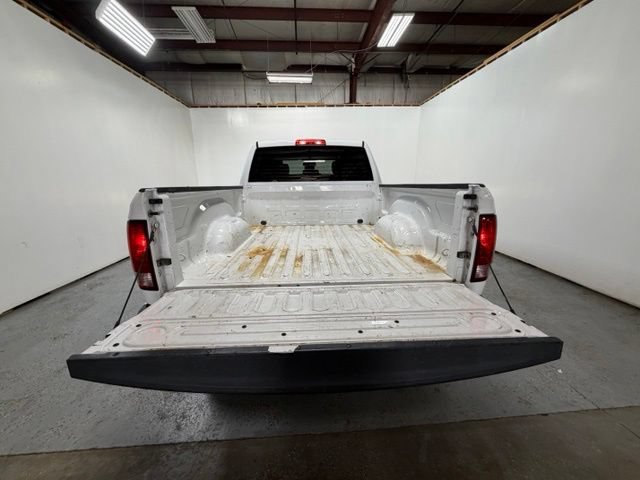 Used 2017 RAM 2500 Tradesman w/ Chrome Appearance Group AWD/4WD image 9