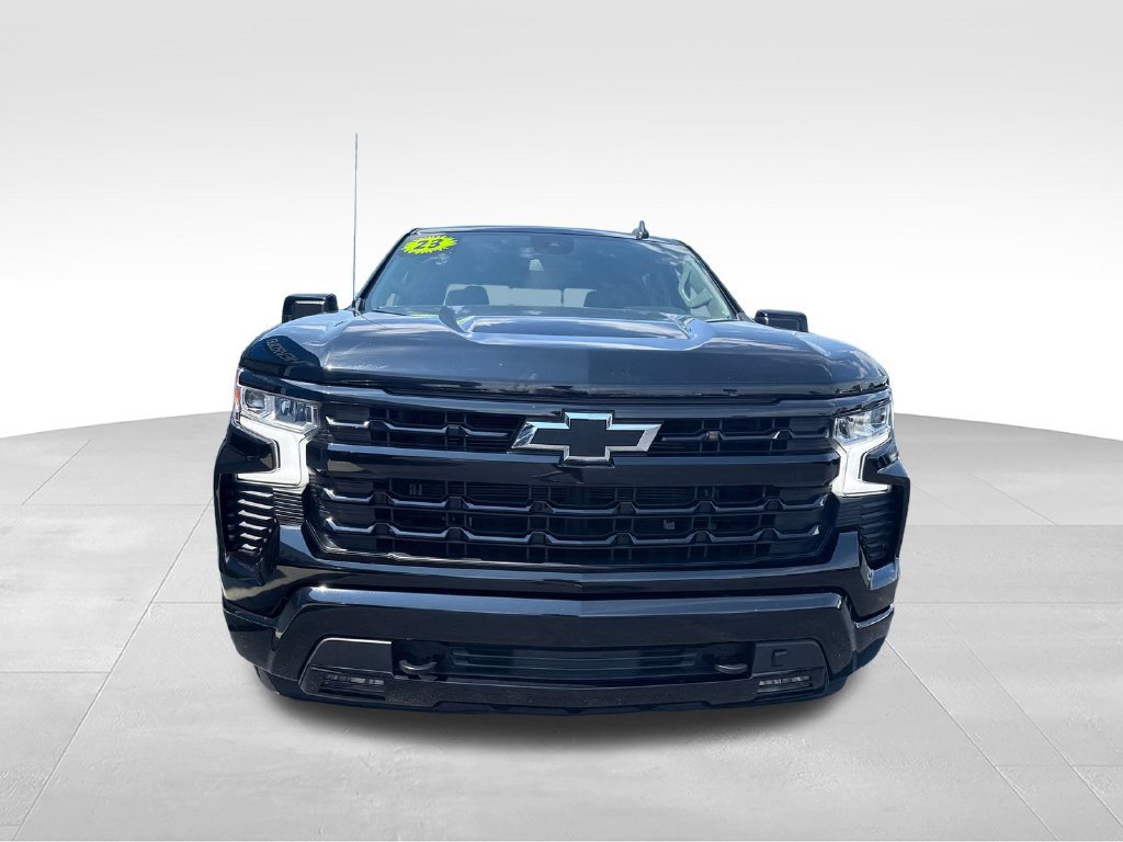 Used 2023 Chevrolet Silverado 1500 RST w/ Convenience Package II AWD/4WD image 9