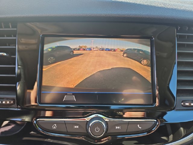 Used 2022 Buick Encore Preferred w/ Safety Package AWD/4WD image 21