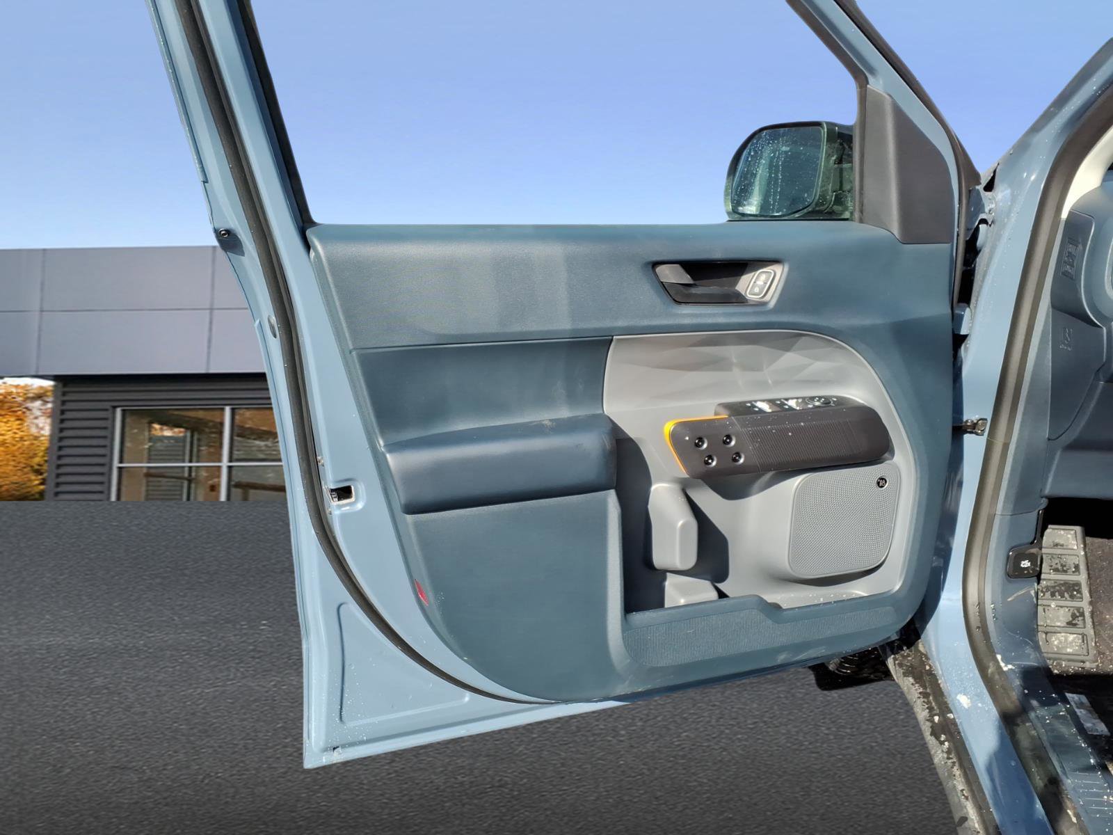 New 2026 Ford Maverick Tremor image 8