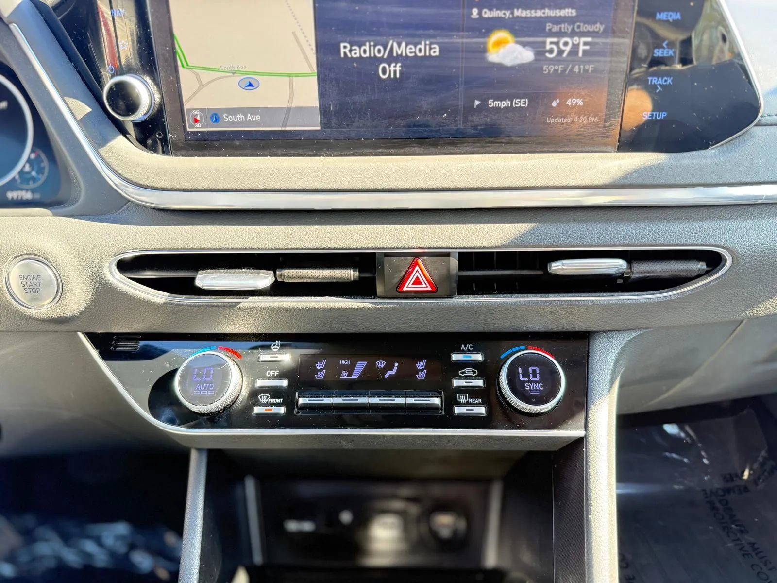 Used 2020 Hyundai Sonata Limited FWD image 27