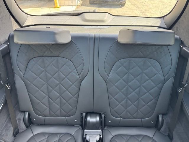 Certified 2026 BMW X7 xDrive40i image 28
