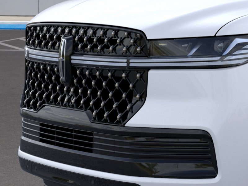 New 2026 Lincoln Navigator L Black Label w/ Black Label Special Edition AWD/4WD image 17