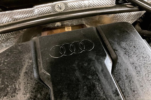 Used 2025 Audi Q5 Premium Plus w/ Premium Plus AWD/4WD image 31