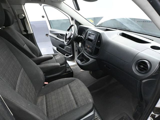 Used 2017 Mercedes-Benz Metris image 34