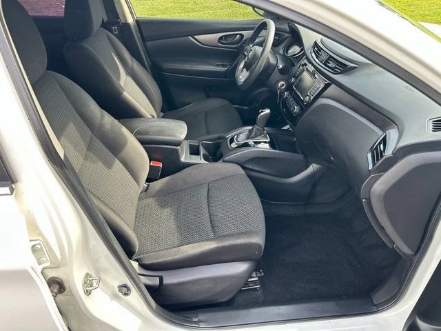 Used 2022 Nissan Rogue Sport S FWD image 50