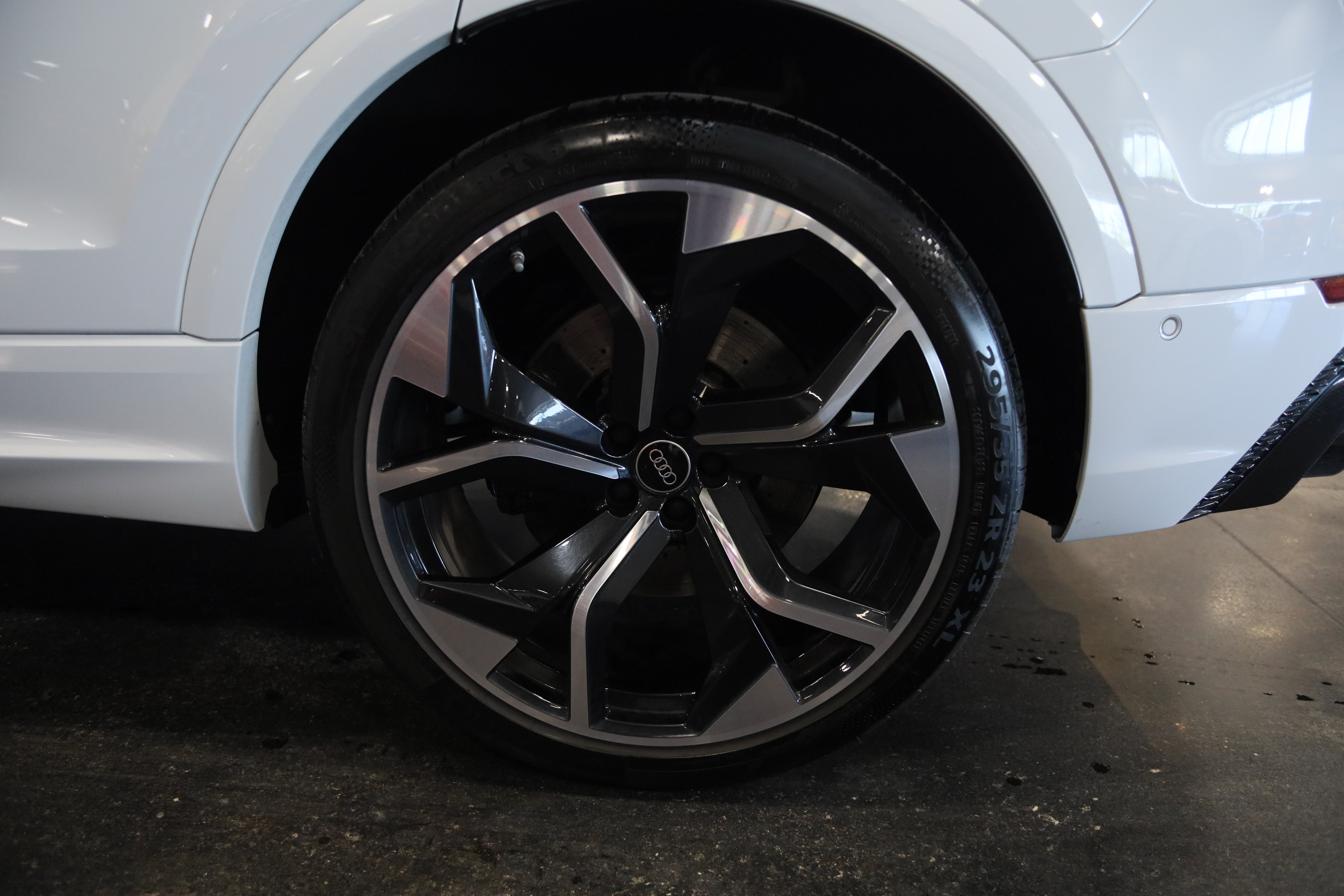 Used 2024 Audi RS Q8 AWD/4WD image 12