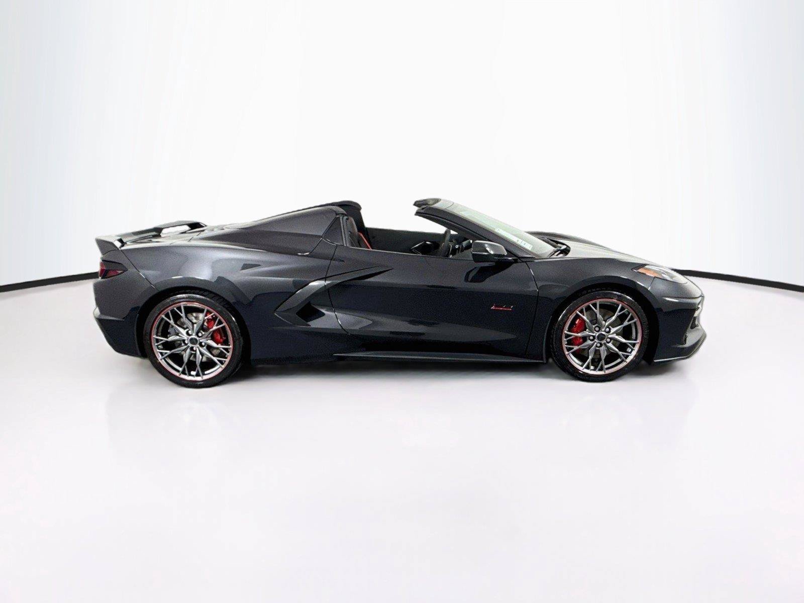 Used 2023 Chevrolet Corvette Stingray Premium Conv w/ Z51 Performance Package RWD image 15