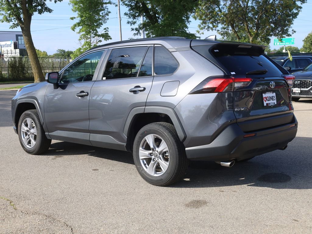 Used 2024 Toyota RAV4 XLE image 6