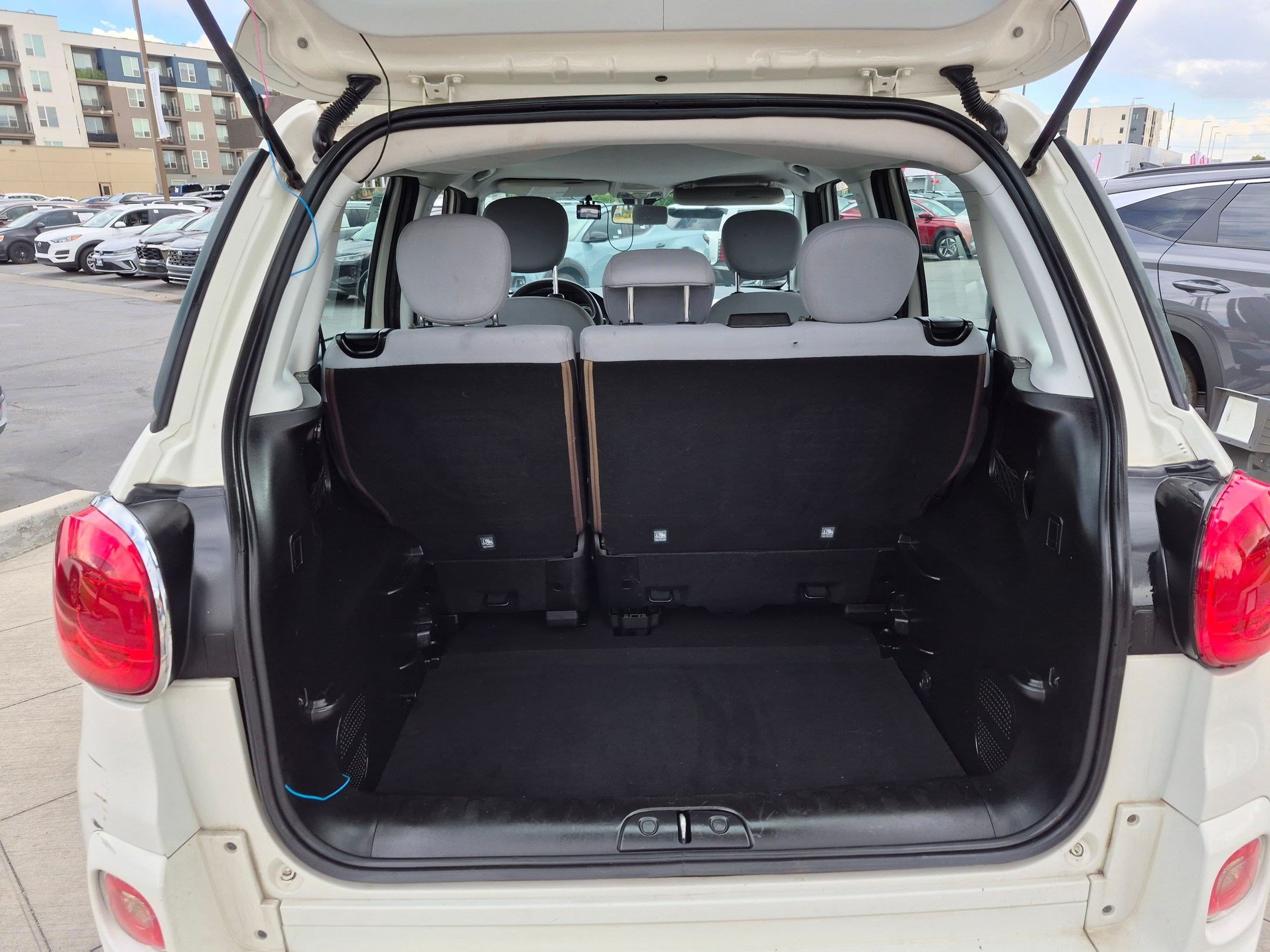 Used 2014 FIAT 500L Pop FWD image 26