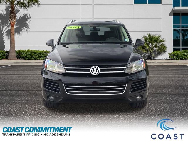 Used 2013 Volkswagen Touareg VR6 image 3