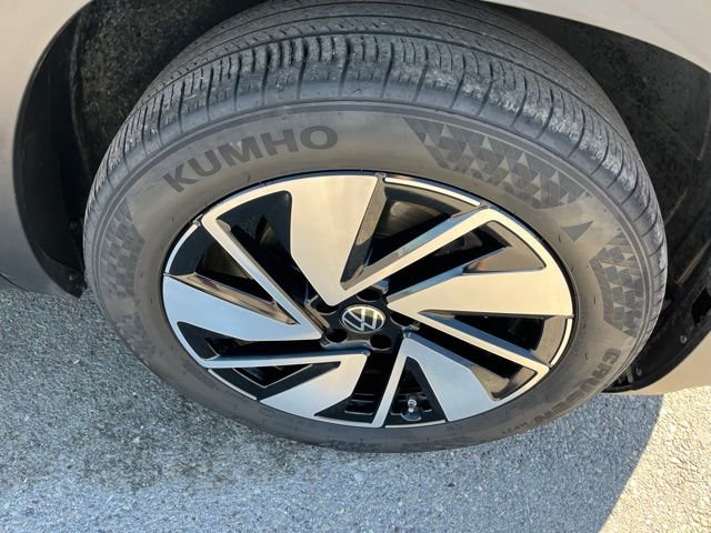 Used 2024 Volkswagen Atlas SE AWD/4WD image 18