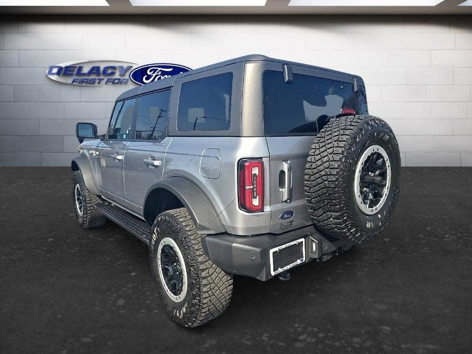 Used 2023 Ford Bronco Outer Banks w/ Sasquatch Package AWD/4WD image 5