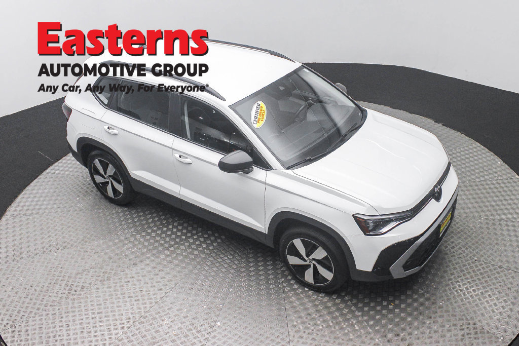 Used 2025 Volkswagen Taos S AWD/4WD image 4