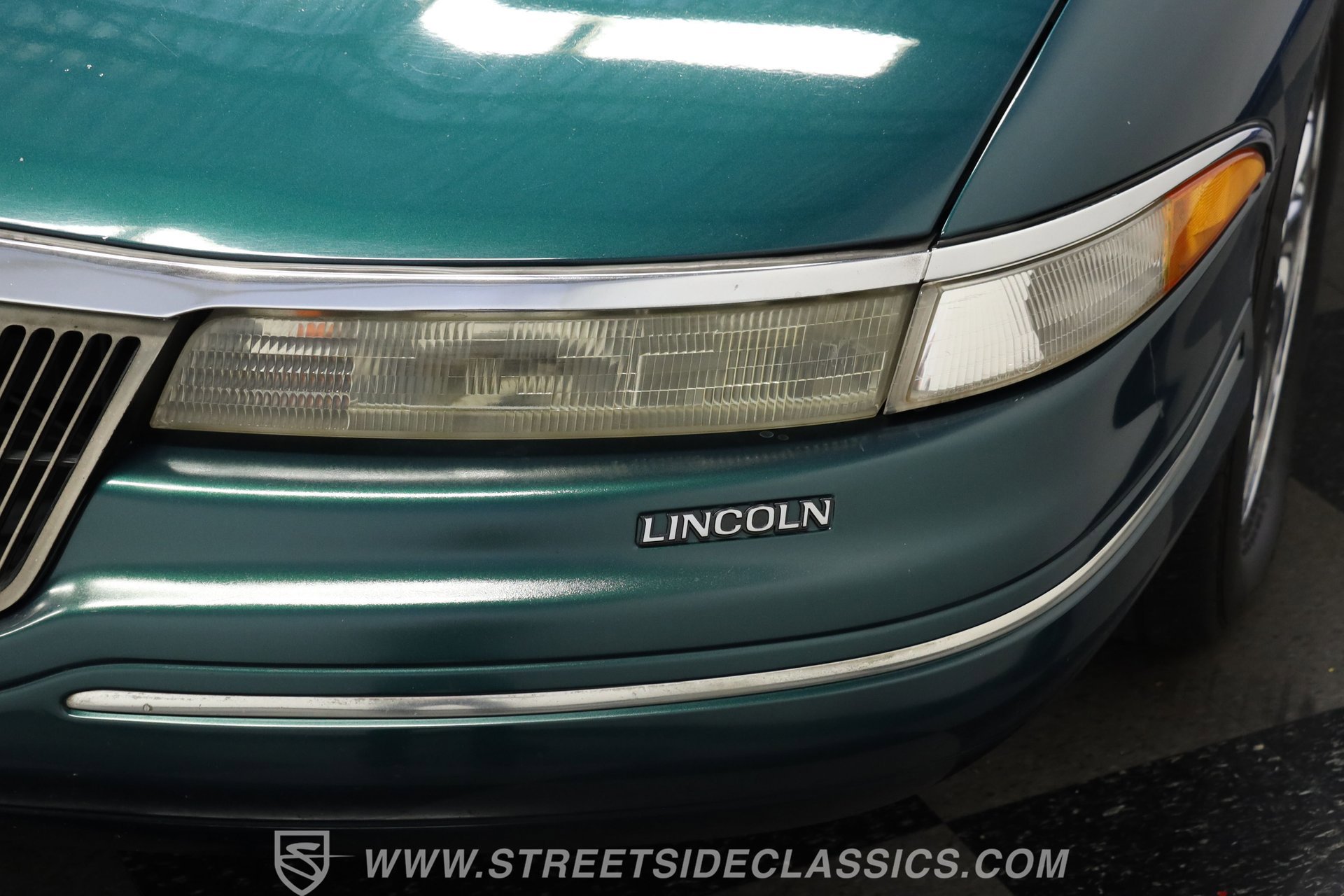 Used 1993 Lincoln Mark VIII image 19