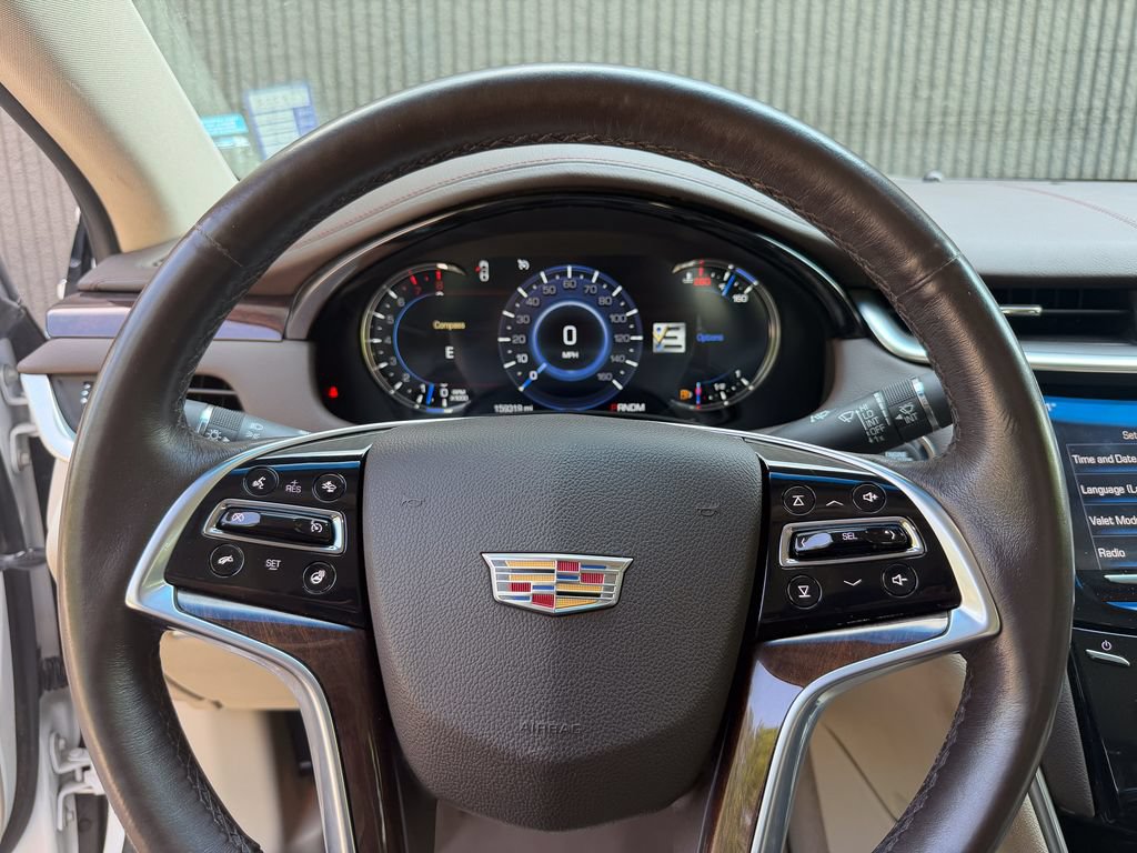Used 2016 Cadillac XTS Premium FWD image 36