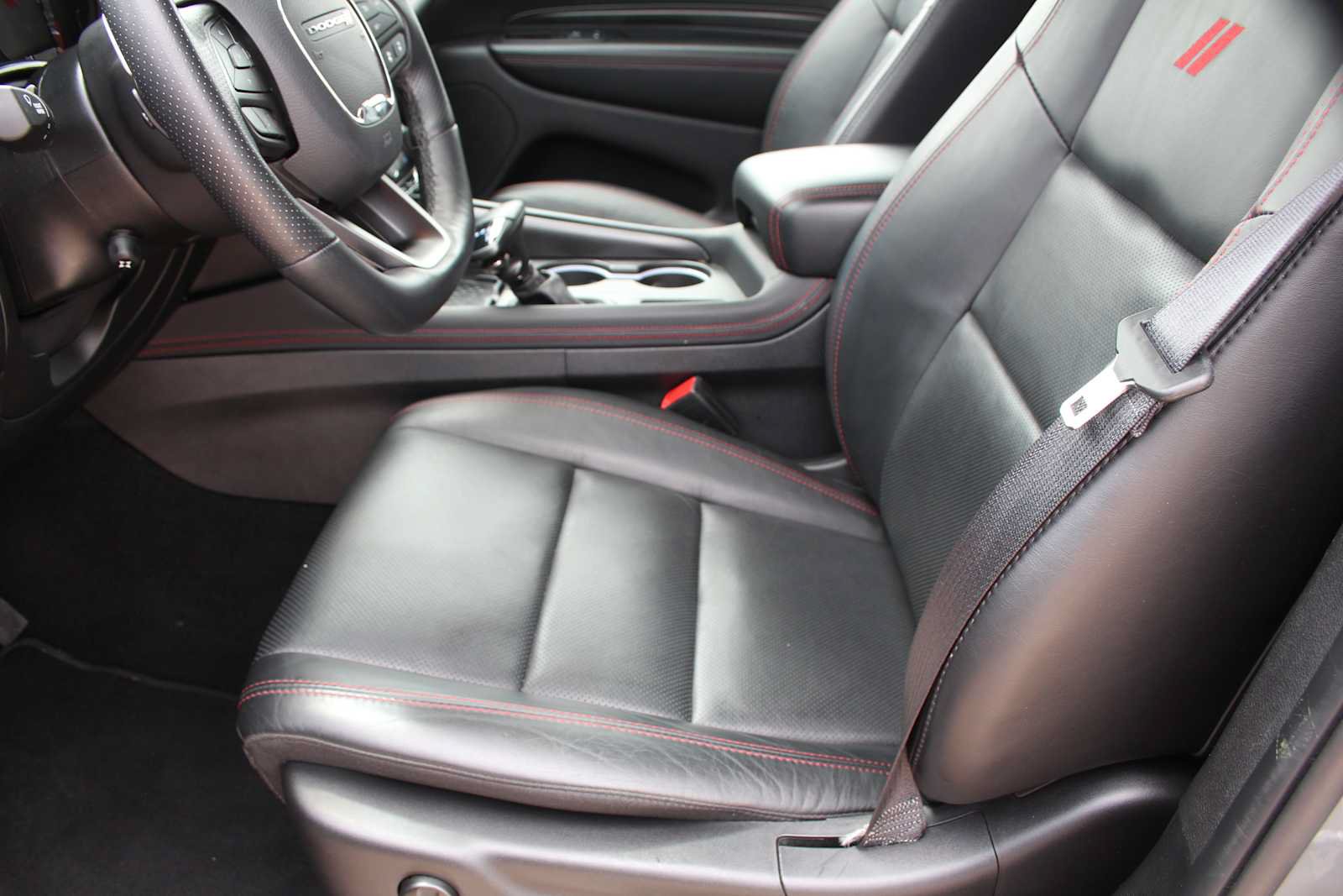 Used 2025 Dodge Durango GT AWD/4WD image 28