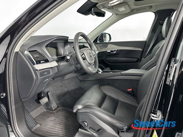 Used 2025 Volvo XC90 B6 Ultra w/ Protection Package Premier image 9