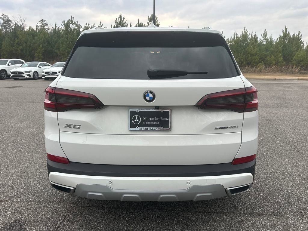 Used 2021 BMW X5 sDrive40i w/ Premium Package image 11
