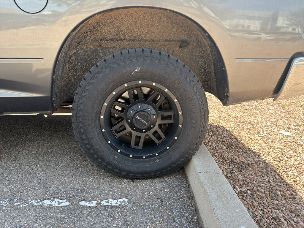 Used 2009 Dodge Ram 1500 Truck SLT image 15