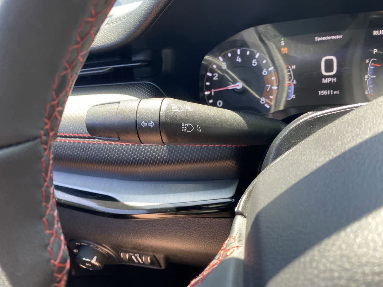 Used 2025 Jeep Compass Trailhawk AWD/4WD image 24