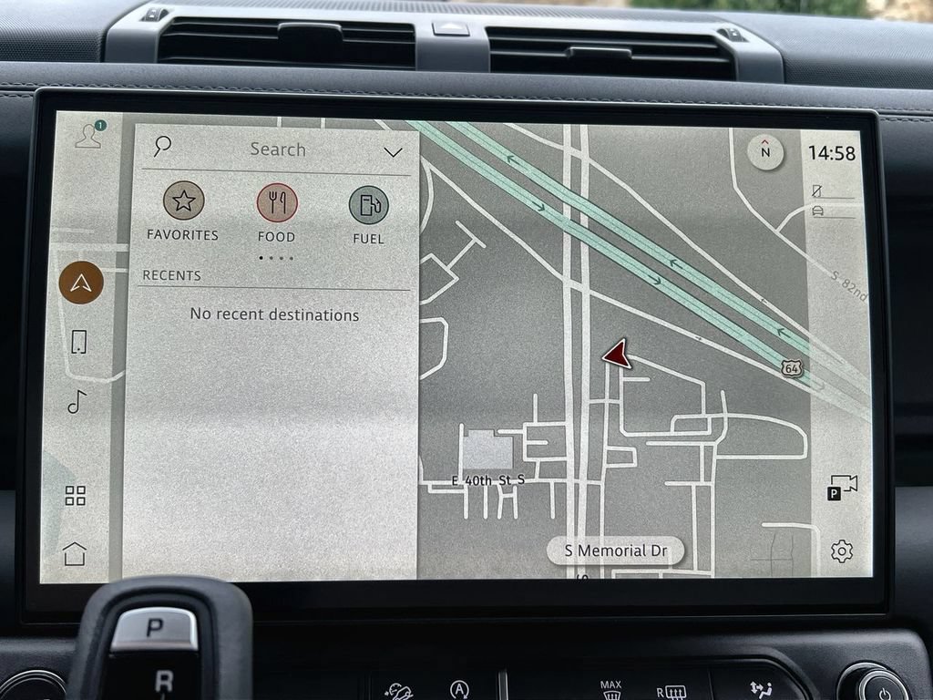 New 2026 Land Rover Defender 110 AWD/4WD image 25