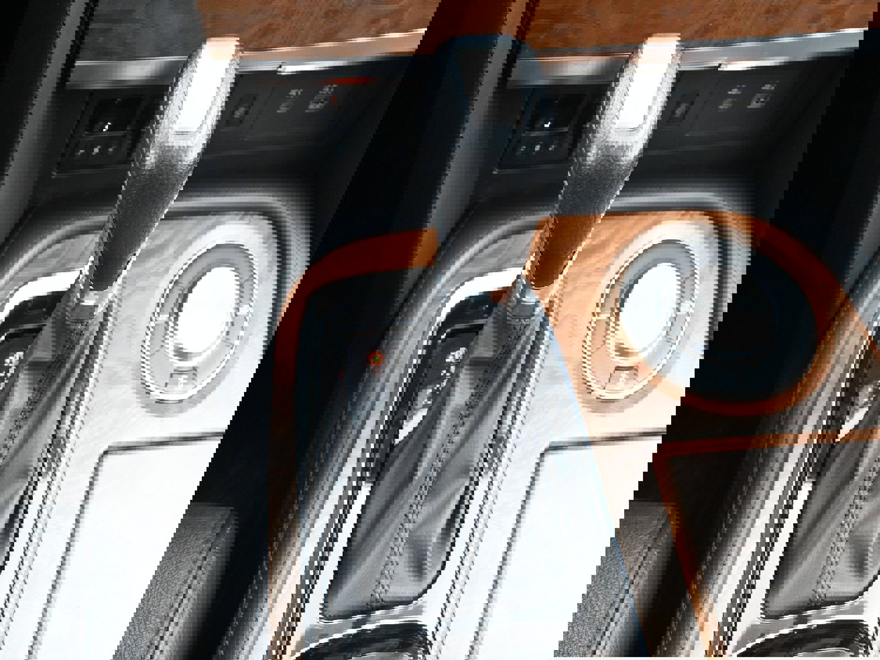 Used 2023 Nissan Armada SL image 68