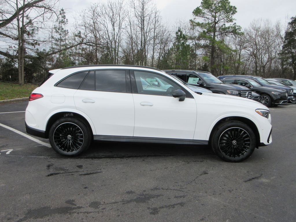 New 2026 Mercedes-Benz GLC 300 image 2