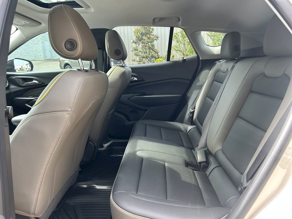 Used 2026 Chevrolet Trax ACTIV w/ Sunroof Package FWD image 14