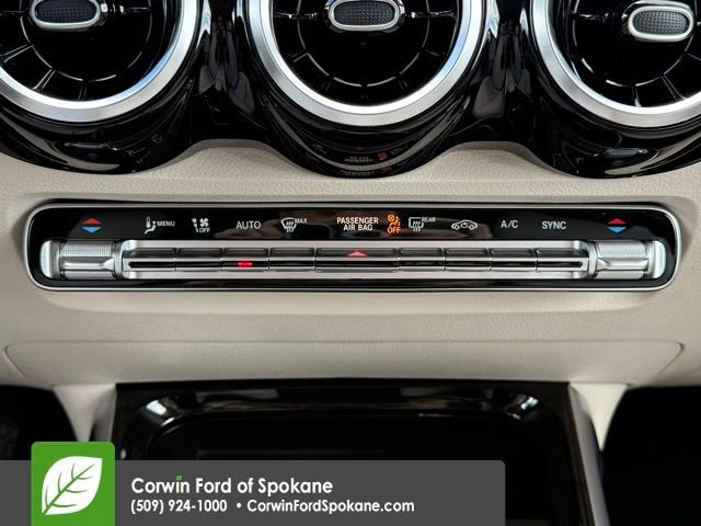 Used 2022 Mercedes-Benz GLB 250 4MATIC image 30