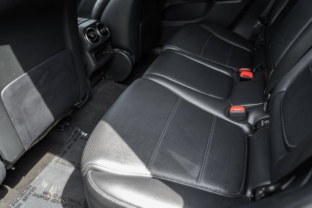 Used 2024 Mercedes-Benz GLC 300 4MATIC image 26