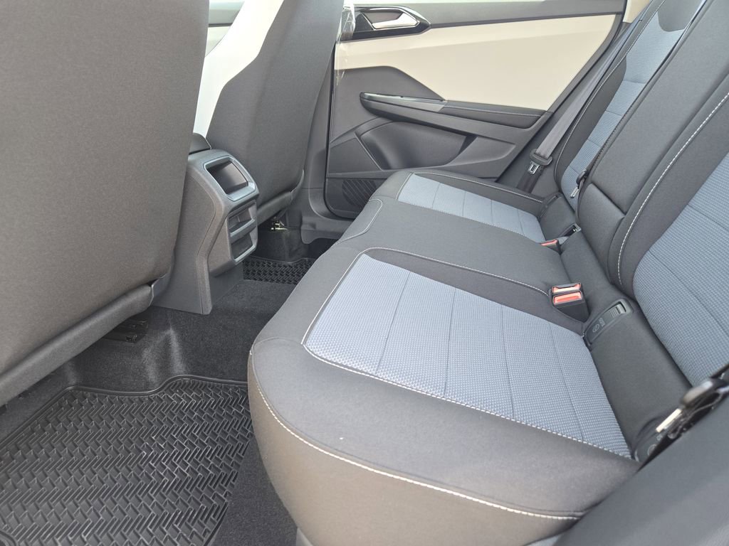 New 2026 Volkswagen Taos S image 20