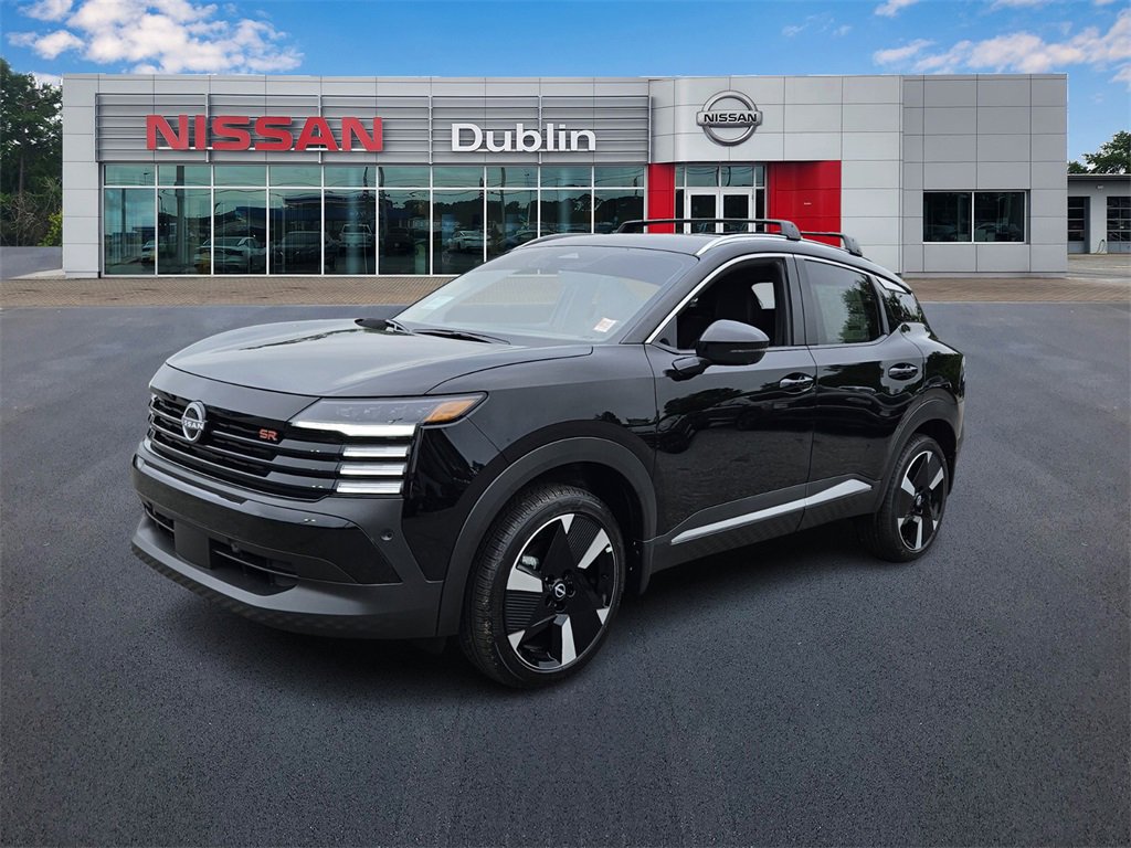 New 2025 Nissan Kicks SR