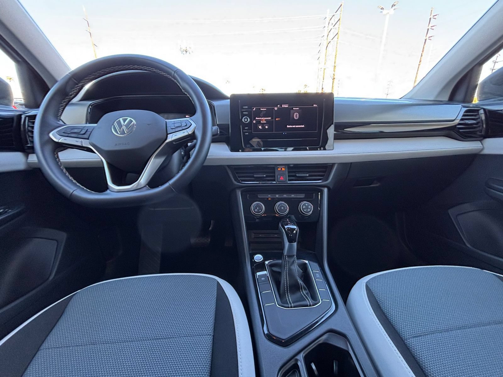 Used 2026 Volkswagen Taos S FWD image 31
