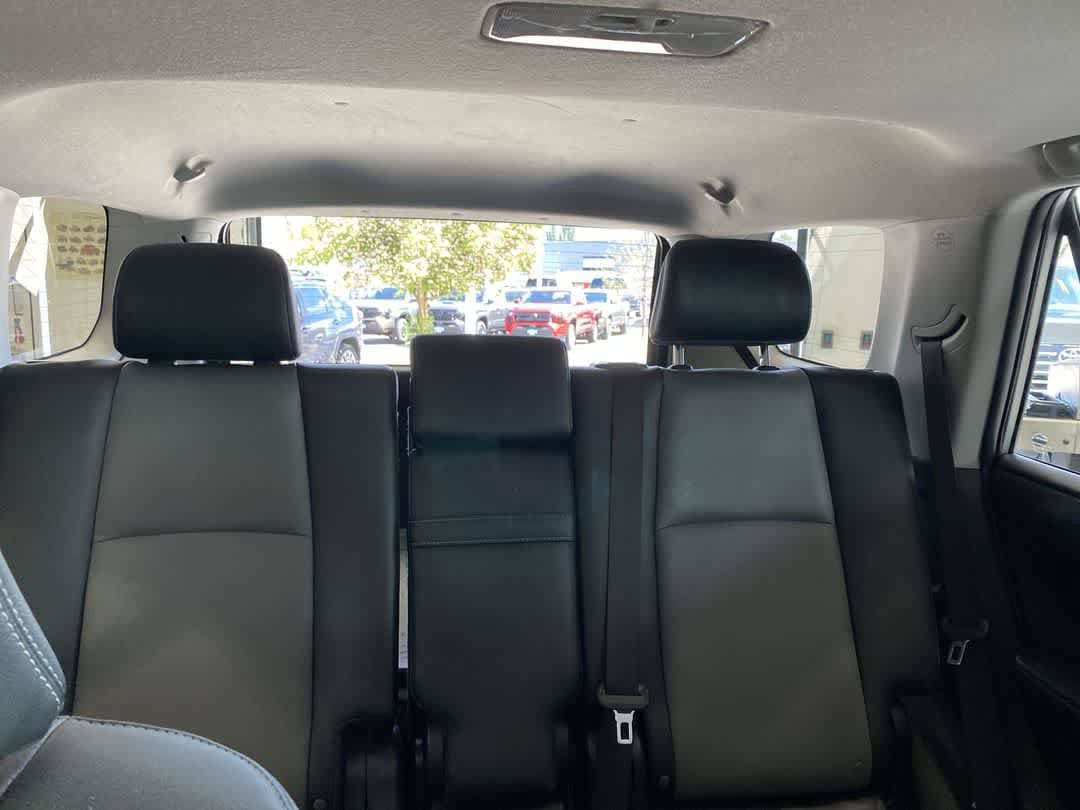 Used 2024 Toyota 4Runner SR5 Premium w/ Moonroof Package AWD/4WD image 14