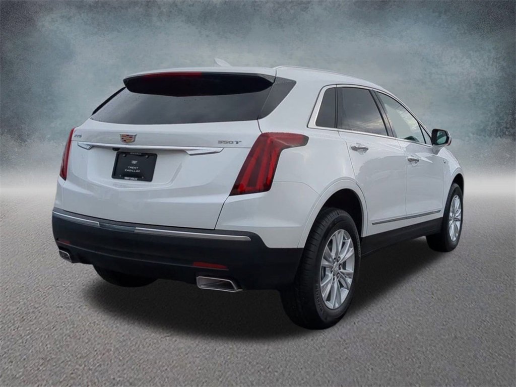 New 2025 Cadillac XT5 Luxury image 4