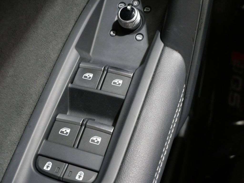 Used 2022 Audi SQ5 Premium Plus image 14