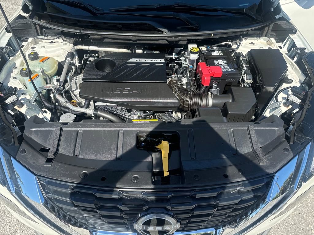 Used 2023 Nissan Rogue SV w/ SV Premium B Package image 23