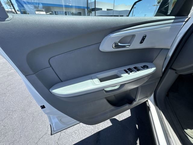 Used 2012 Chevrolet Traverse LS FWD image 21