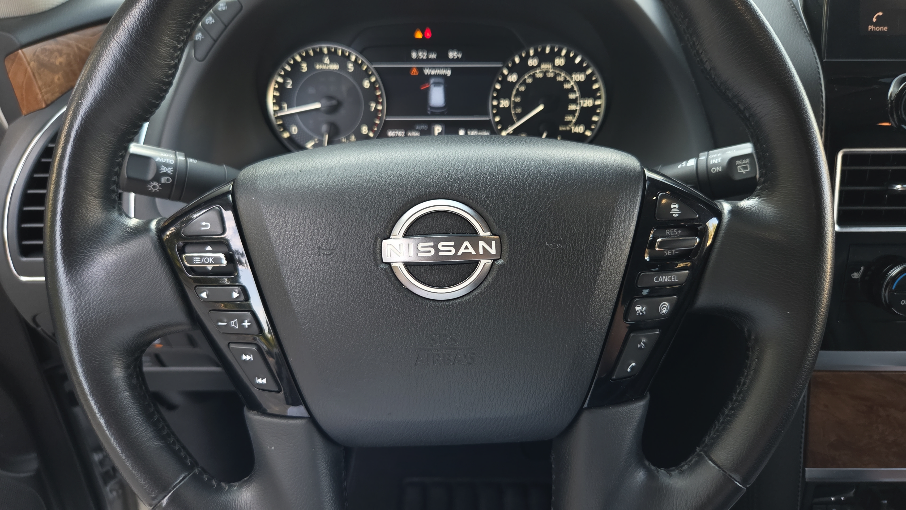 Used 2022 Nissan Armada SL AWD/4WD image 22