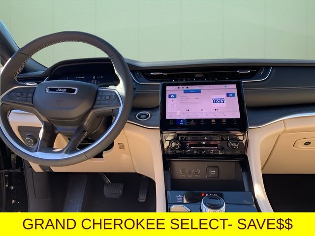 New 2025 Jeep Grand Cherokee Limited w/ Black Appearance Package image 20