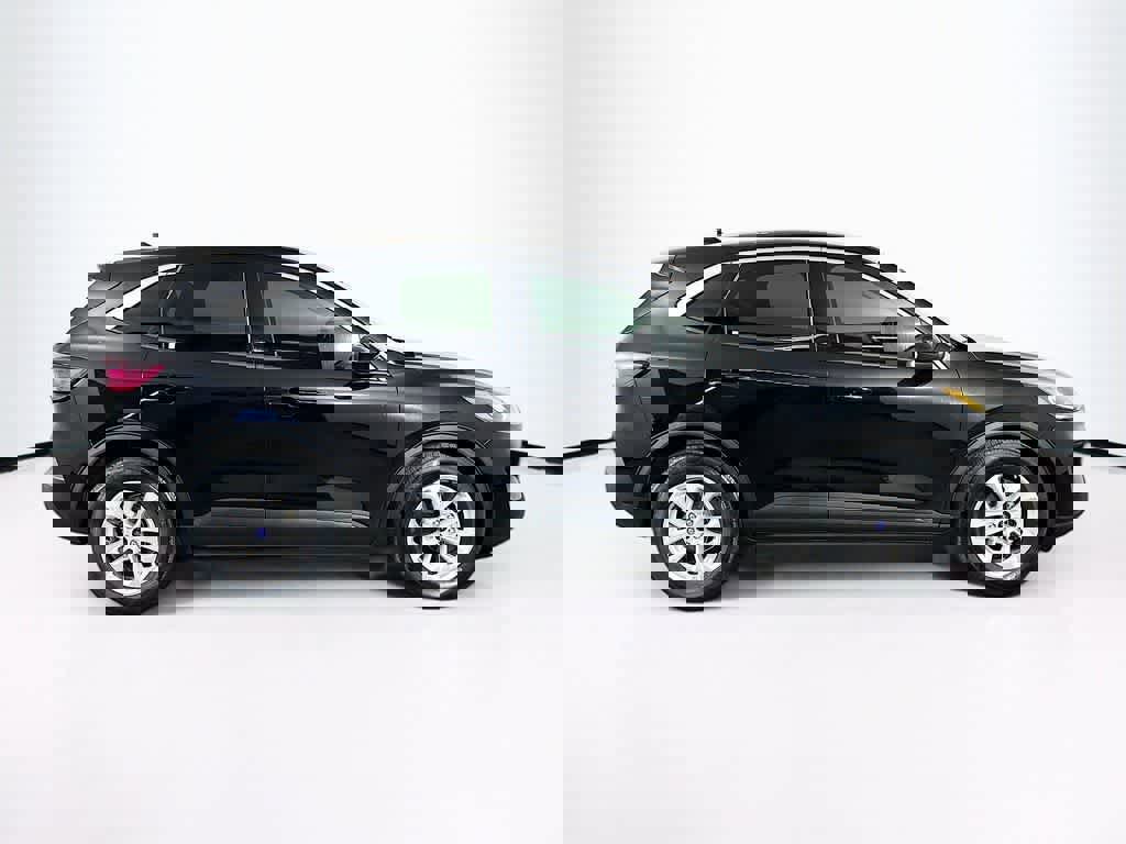 Certified 2020 Ford Escape SE image 25
