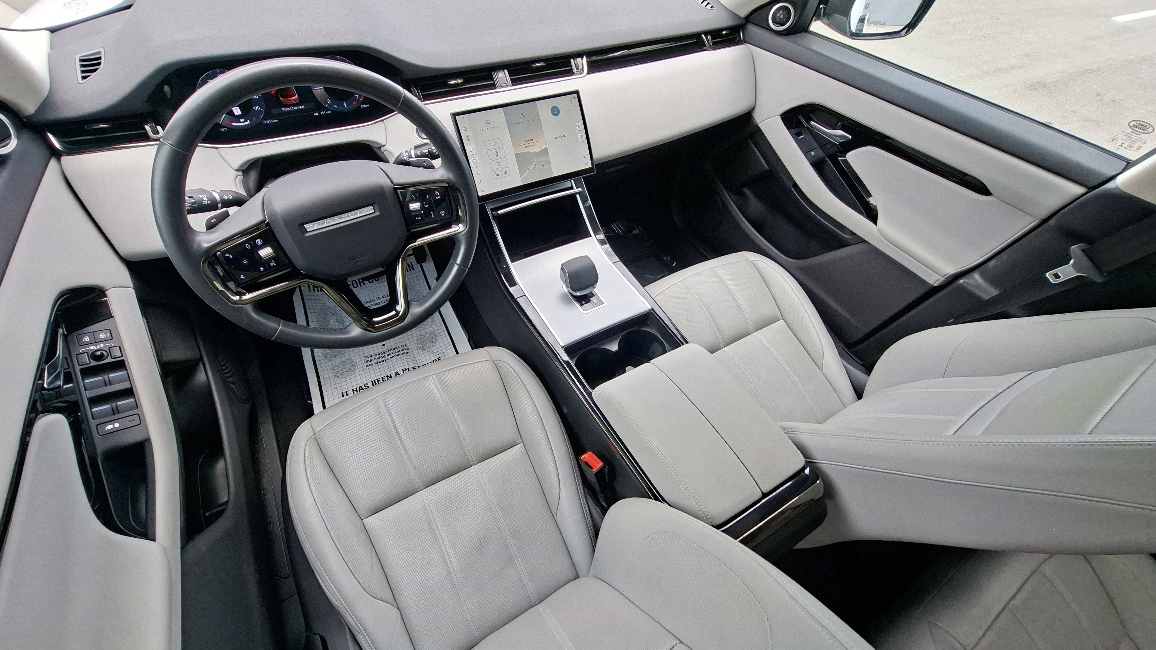 Used 2024 Land Rover Range Rover Evoque S AWD/4WD image 18