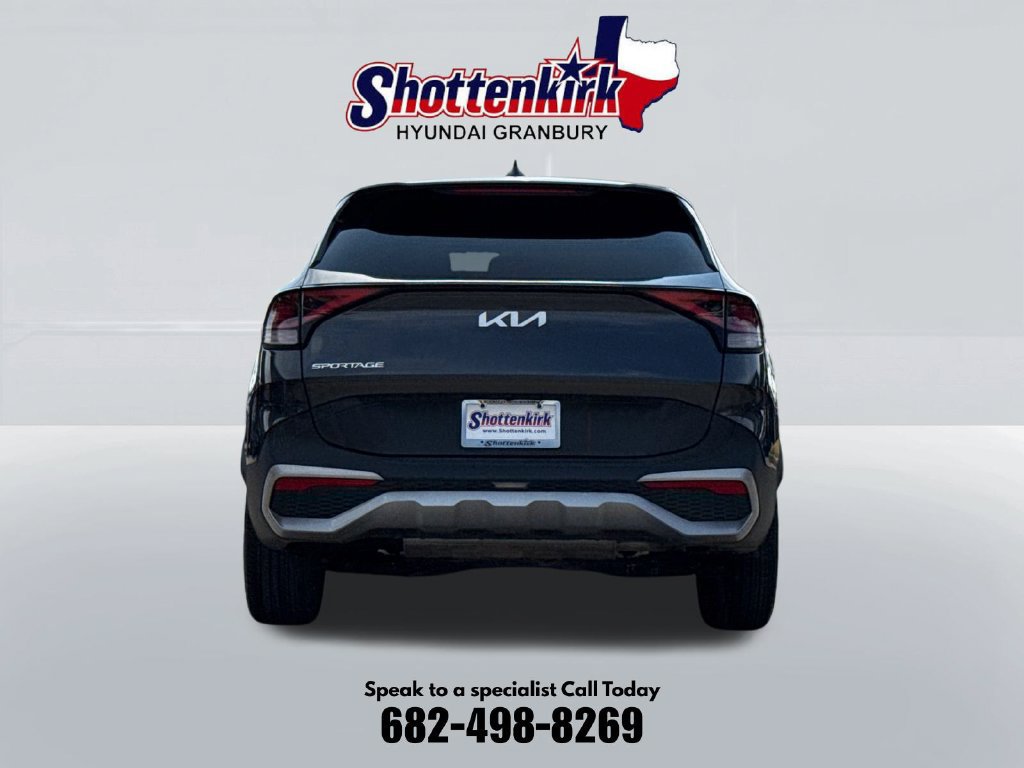 Used 2023 Kia Sportage EX FWD image 7