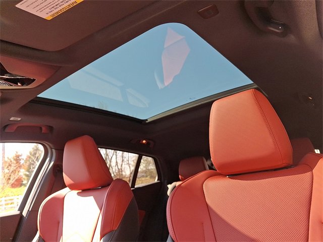 New 2025 BMW X2 xDrive28i w/ Convenience Package image 13