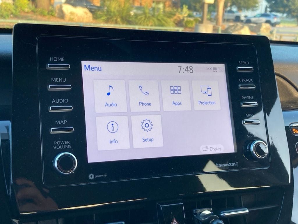 Certified 2022 Toyota Camry LE FWD image 21